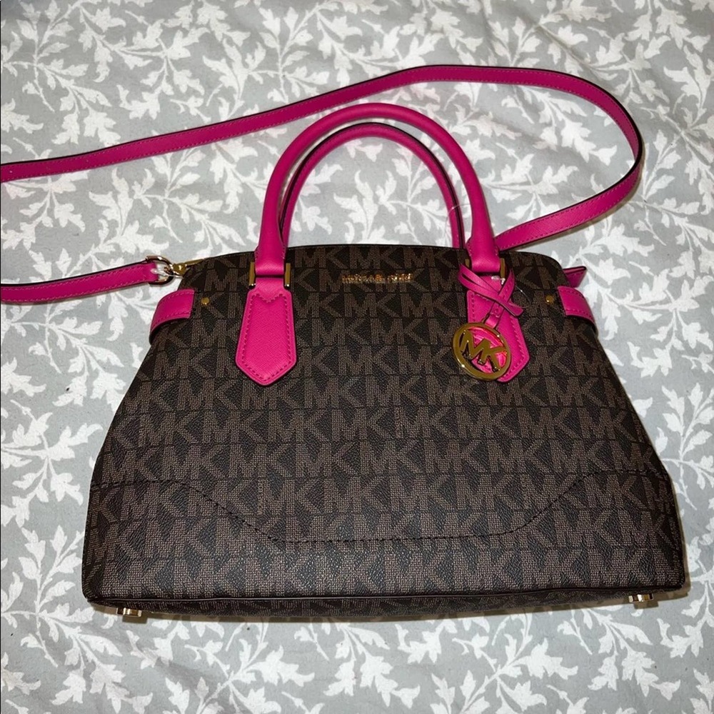 Authentic MICHAEL KORS BAGS BRAND NEW